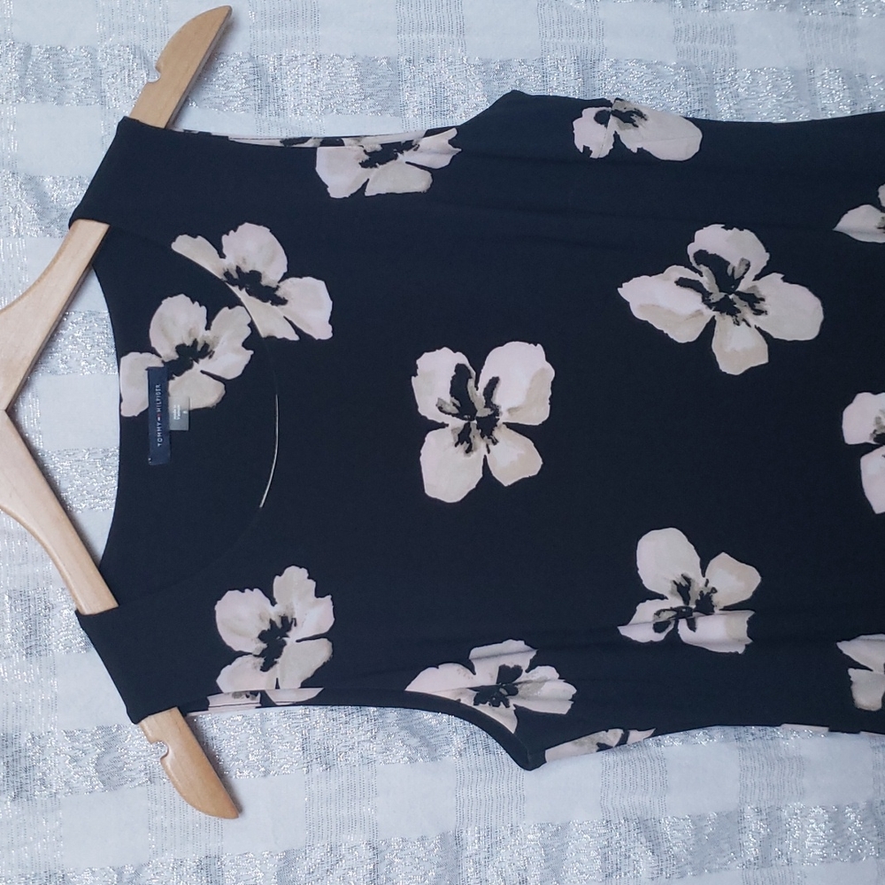 Tommy Hilfiger floral dress